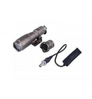 Збройовий ліхтар M300A Scout tactical flashlight - dark earth Збройовий ліхтар M300A Scout tactical flashlight - dark earth