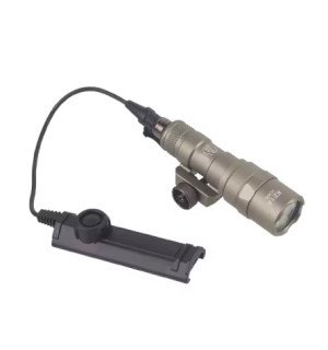 Тактичний ліхтар v300 - dark earth  dual switch [WADSN]